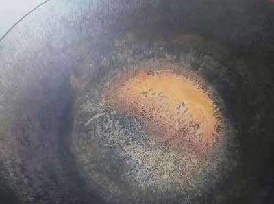 铸铁电热锅生锈