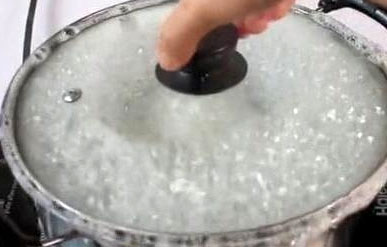 电热锅溢锅怎么办？怎么防止溢锅？